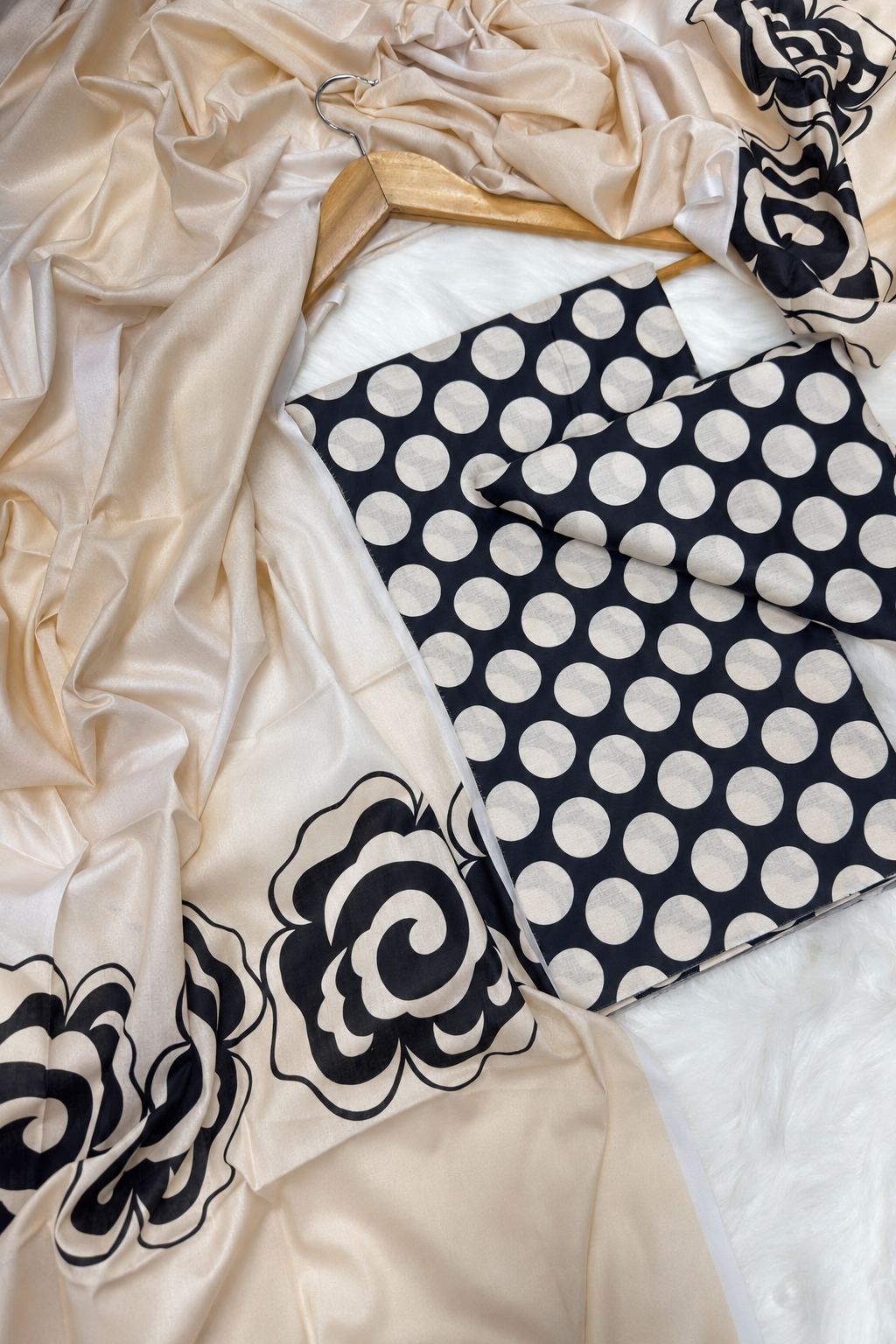 Black Ivory Polka